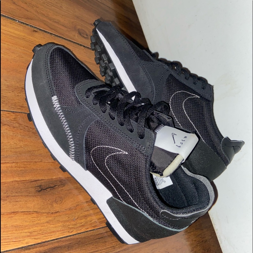 Women’s Nike DBreak-Type Casual Shoes